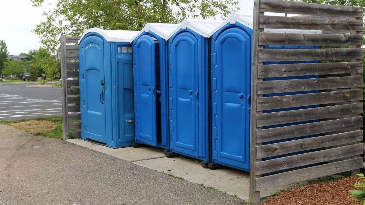 Porta Potty Rental Pros - Quality Portable Restroom Services in Cedarburg, WI, 53012